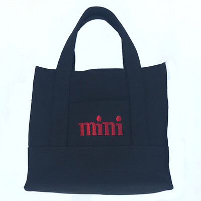 Ins super fire bag female 2018 summer new niche design broadband one shoulder slung portable MINI canvas bag
Ins super fire bag female 2018 summer new niche design broadband one shoulder slung portable MINI canvas bag