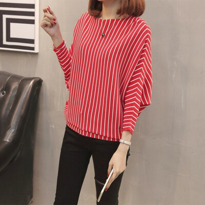 2019 Autumn Batwing Sleeve Striped Sweaters Winter Women O-Neck Loose Knitted Pullover Female Pull Femme Sweater
2019 Autumn Batwing Sleeve Striped Sweaters Winter Women O-Neck Loose Knitted Pullover Female Pull Femme Sweater