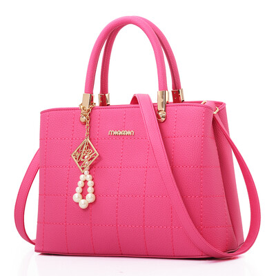 Womens Chaohua Korean fashion single shoulder slanting large capacity Baitao leisure handbag for middle-aged&old people
Womens Chaohua Korean fashion single shoulder slanting large capacity Baitao leisure handbag for middle-aged&old people