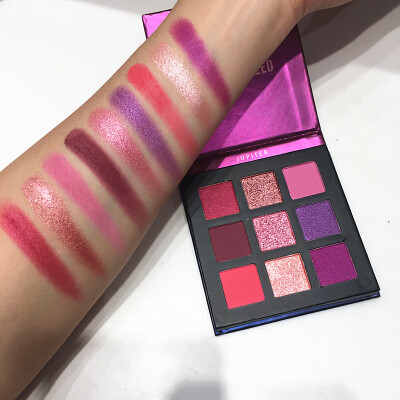 Makeup Eyeshadow Pallete Charming Cool Eyes Shadow Makeup Pressed Powder Lasting Beauty Cosmetics 9 Colors Maquillage
Makeup Eyeshadow Pallete Charming Cool Eyes Shadow Makeup Pressed Powder Lasting Beauty Cosmetics 9 Colors Maquillage