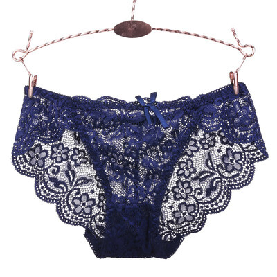 2019 New Womens Sexy Lace Panties Seamless Breathable Panty Transparent Hollow design Briefs Plus Size Girls Underwear
2019 New Womens Sexy Lace Panties Seamless Breathable Panty Transparent Hollow design Briefs Plus Size Girls Underwear