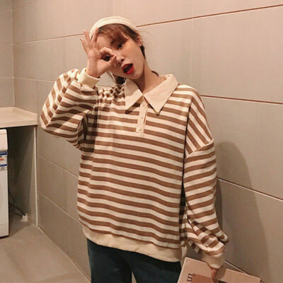 Autumn Thin Section Wild Loose Lazy styple Color Stripes Polo Collar Clothes Women
Autumn Thin Section Wild Loose Lazy styple Color Stripes Polo Collar Clothes Women