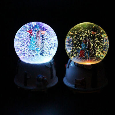 New Music Box Automatic Spray Snowflake Sky City Crystal Ball romantic couple Valentines Day Gift Drifting Snow Decoration
New Music Box Automatic Spray Snowflake Sky City Crystal Ball romantic couple Valentines Day Gift Drifting Snow Decoration