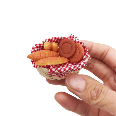 〖Follure〗112 Mini Dollhouse Miniature Food Bread Toast with Basket Pretend Play Toy
〖Follure〗112 Mini Dollhouse Miniature Food Bread Toast with Basket Pretend Play Toy