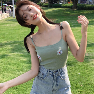 2019 Summer Top Female Causal Knitted Floral Print Cami Tops Summer Beach Wear Sexy Vest Sleeveless Basic Camisole
2019 Summer Top Female Causal Knitted Floral Print Cami Tops Summer Beach Wear Sexy Vest Sleeveless Basic Camisole