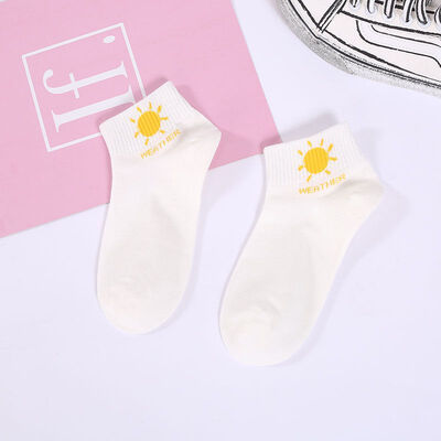 1 Pair Women Socks Spring Autumn Lady Cotton Cute Cartoon Embroidery Female Korean Style Ankle Socks
1 Pair Women Socks Spring Autumn Lady Cotton Cute Cartoon Embroidery Female Korean Style Ankle Socks