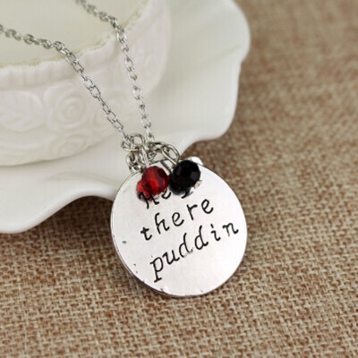 Suicide Squad Quinn Necklace Letter Pendant Joker Card Hammer Crystals Cosplay Jewelry Color Silver
Suicide Squad Quinn Necklace Letter Pendant Joker Card Hammer Crystals Cosplay Jewelry Color Silver
