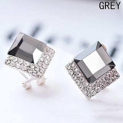 Crystal Temperament Fashion Exquisite Women Blue Crystal Gem Square Shape Earring Jewelry
Crystal Temperament Fashion Exquisite Women Blue Crystal Gem Square Shape Earring Jewelry