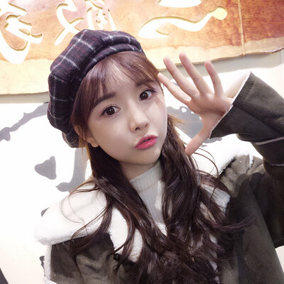 Retro England Plaid Berets Dome Woollen Hat Women FallWinter New Fashion Painter Hat Tide Wholesale
Retro England Plaid Berets Dome Woollen Hat Women FallWinter New Fashion Painter Hat Tide Wholesale