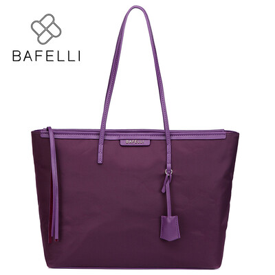 BAFELLI autumn&winter new arrival handnags high quality parachute nylon fabric shoulder bags women famous brands handbags
BAFELLI autumn&winter new arrival handnags high quality parachute nylon fabric shoulder bags women famous brands handbags