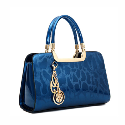 

Brand women patent leather handbags famous designer shouler tote bags high quality messenger bags ladies gold clutch bag large bag