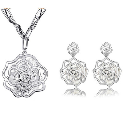 High Quality Jewelry Set Crystals From Austria Fashion Pendant Necklace Piercing Earrings Women Accessories Mothers Day Gift 6663
High Quality Jewelry Set Crystals From Austria Fashion Pendant Necklace Piercing Earrings Women Accessories Mothers Day Gift 6663
