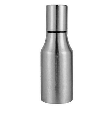 oil pot stainless steel oil pot creative kitchen supplies 1000ml 
oil pot stainless steel oil pot creative kitchen supplies 1000ml