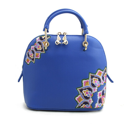 Fashion leather ethnic embroidery bag shell style women messenger bags small famous brand leather embroidered bags tote bag
Fashion leather ethnic embroidery bag shell style women messenger bags small famous brand leather embroidered bags tote bag