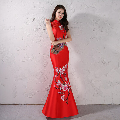 Bridal dress Chinese vintage Fishtail Toast clothing Slim Thin satin Embroidery Long section
Bridal dress Chinese vintage Fishtail Toast clothing Slim Thin satin Embroidery Long section