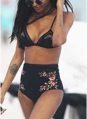 2018 Women Floral Embroidered Bikini Set High Waist Swimwear Swimsuit Beach Bathing Suit
2018 Women Floral Embroidered Bikini Set High Waist Swimwear Swimsuit Beach Bathing Suit