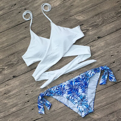 2018 Women Sexy Bikini Ladies Bandage Floral Printed Swimwears Female Halter Bikinis Set Swimsuit Women Low Waist Bathing Suit
2018 Women Sexy Bikini Ladies Bandage Floral Printed Swimwears Female Halter Bikinis Set Swimsuit Women Low Waist Bathing Suit