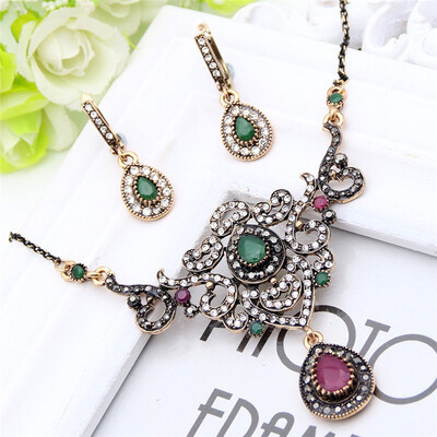 New Turkish Wedding Vintage Jewelry Sets Gray Crystal Drop Earring Flower Charm Necklace Antique Gold Color Bohemia Party Bijoux
New Turkish Wedding Vintage Jewelry Sets Gray Crystal Drop Earring Flower Charm Necklace Antique Gold Color Bohemia Party Bijoux