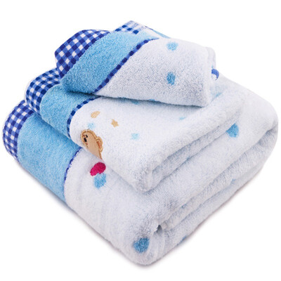 Sanli cotton twist yarn embroidered scarf scarf / towel / bath towel gift box three-piece blue
Sanli cotton twist yarn embroidered scarf scarf / towel / bath towel gift box three-piece blue