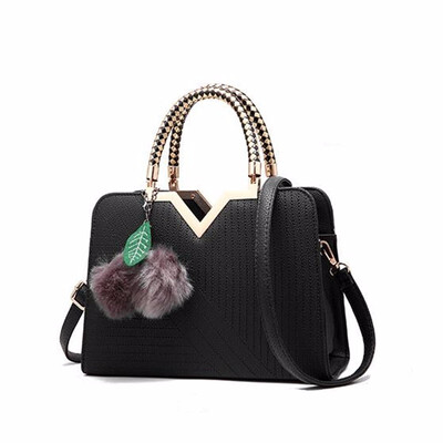 casual women solid totes fur ball decoration handbag hotsale lady party purse new messenger crossbody shoulder bags
casual women solid totes fur ball decoration handbag hotsale lady party purse new messenger crossbody shoulder bags