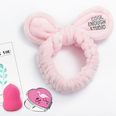 Yuhua velvet bow wash face makeup hair band headband baotou gift makeup puff makeup egg 1 portable small makeup mirror 1
Yuhua velvet bow wash face makeup hair band headband baotou gift makeup puff makeup egg 1 portable small makeup mirror 1