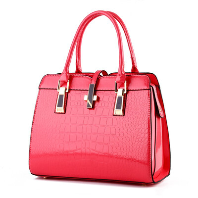 Womens 2018 new bright patent leather crocodile print fashionable single-shoulder carry womans bag european-style atmospheric wo
Womens 2018 new bright patent leather crocodile print fashionable single-shoulder carry womans bag european-style atmospheric wo