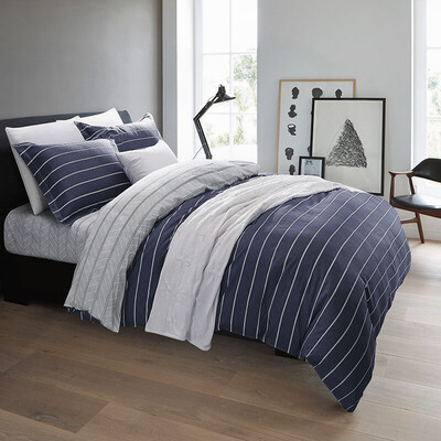 Jingdong Supermarket 100 Fortune byford cotton quilt twill 40 printing double quilt single 200 230 naked marriage era large quilt
Jingdong Supermarket 100 Fortune byford cotton quilt twill 40 printing double quilt single 200 230 naked marriage era large quilt