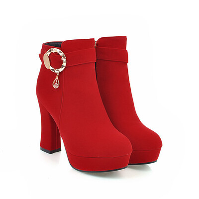 IDIFU Womens Elegant Buckle Strap Round Toe Platform Chunky High Heels Side Zipper Ankle Boots
IDIFU Womens Elegant Buckle Strap Round Toe Platform Chunky High Heels Side Zipper Ankle Boots