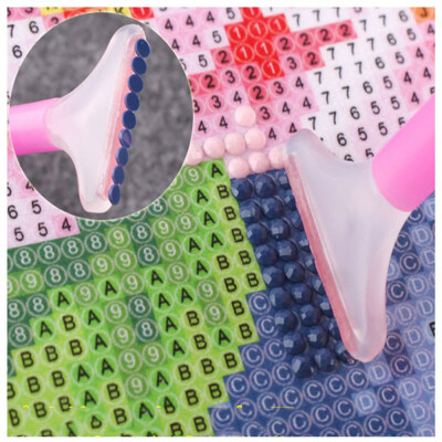 31 Pieces DIY 5D Diamond Painting Tools Cross Stitch Tools Fine-quality Embroidery Storage Boxes Accessory Case Set Drawing
31 Pieces DIY 5D Diamond Painting Tools Cross Stitch Tools Fine-quality Embroidery Storage Boxes Accessory Case Set Drawing