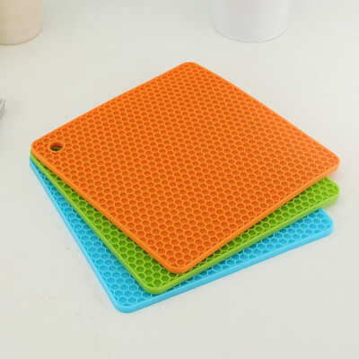 【Jingdong Supermarket】 Ou Runzhe insulation pad environmental protection silicone pot tableware non-slip table mat blue green orange three loaded
【Jingdong Supermarket】 Ou Runzhe insulation pad environmental protection silicone pot tableware non-slip table mat blue green orange three loaded