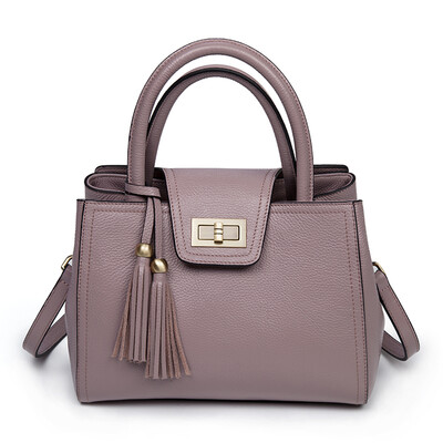 Wei Ni viney trend fashion shoulder bag women Europe&the United States portable Messenger bag ladies bag taro powder
Wei Ni viney trend fashion shoulder bag women Europe&the United States portable Messenger bag ladies bag taro powder