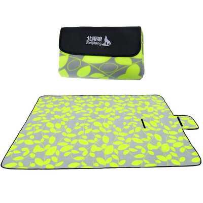 BeiJiLang BJL-F04 200 200cm picnic mat plus velvet thicker bottom aluminum moisture-proof pad fresh green leaf
BeiJiLang BJL-F04 200 200cm picnic mat plus velvet thicker bottom aluminum moisture-proof pad fresh green leaf