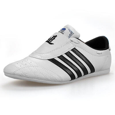 By wave Zooboo adult children taekwondo shoes breathable wear-resistant tendon at the end of men&women martial arts taekwondo shoes 45 yards
By wave Zooboo adult children taekwondo shoes breathable wear-resistant tendon at the end of men&women martial arts taekwondo shoes 45 yards