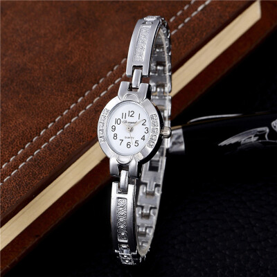 Elegant Women Watches Famous Brand Women Bracelet Watch Fashion Luxury Ladies Quartz Wrist Watches
Elegant Women Watches Famous Brand Women Bracelet Watch Fashion Luxury Ladies Quartz Wrist Watches
