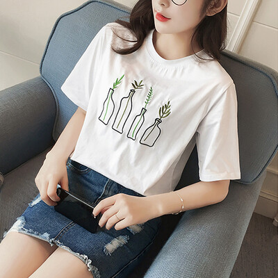 Long Yue Women Korean version of the small fresh embroidery printing short-sleeved T-shirt loose round collar fashion wild shirt LWTD172206 white
Long Yue Women Korean version of the small fresh embroidery printing short-sleeved T-shirt loose round collar fashion wild shirt LWTD172206 white