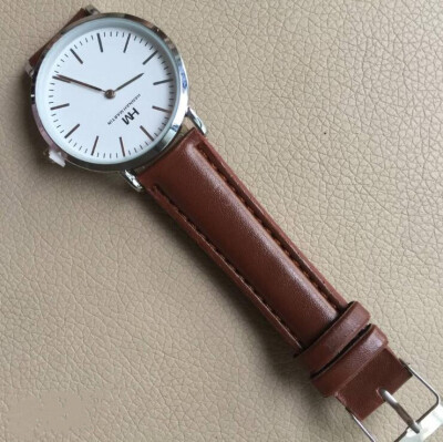 Hannah Martin Women Watches Top Brand Luxury Clock Casual Ladies Nylon Watch Women Quartz Leather Wristwatch
Hannah Martin Women Watches Top Brand Luxury Clock Casual Ladies Nylon Watch Women Quartz Leather Wristwatch