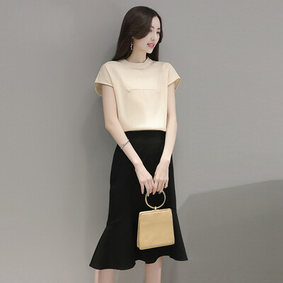 Markentsee 2017 Women' Summer Korean version of the temperament ladies package hip skirt spring suit female fashion two sets of tide zx1762001 picture color
Markentsee 2017 Women' Summer Korean version of the temperament ladies package hip skirt spring suit female fashion two sets of tide zx1762001 picture color