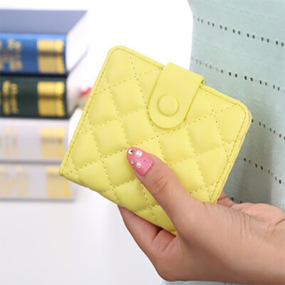 2017 new short wallet Korean version of the soft side of the embroidery package buckle lady wallet short paragraph multi-card card
2017 new short wallet Korean version of the soft side of the embroidery package buckle lady wallet short paragraph multi-card card