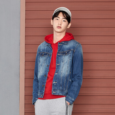 Semir cowboy jacket male 2017 autumn men's fashion jacket cotton letters printed handsome tide 11316081005 cowboy primary color
Semir cowboy jacket male 2017 autumn men's fashion jacket cotton letters printed handsome tide 11316081005 cowboy primary color