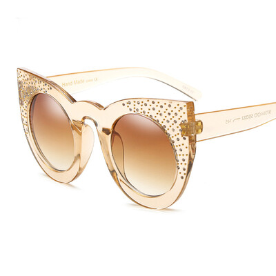 2017 new fashion handmade luxury custom fashion sunglasses diamonds rivet women sunglasses unique style lady polarizer
2017 new fashion handmade luxury custom fashion sunglasses diamonds rivet women sunglasses unique style lady polarizer