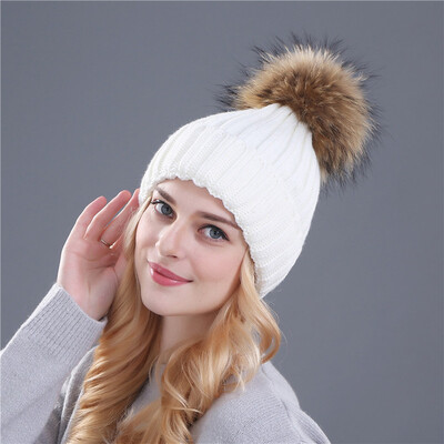 Mink&Fox Fur Ball Cap Pom Poms Winter Hat for Women Girl s Hat Knitted Beanies Cap Brand New Thick Female Cap
Mink&Fox Fur Ball Cap Pom Poms Winter Hat for Women Girl s Hat Knitted Beanies Cap Brand New Thick Female Cap