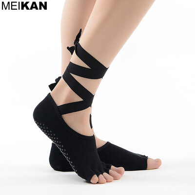 Toeless Dance Socks Non Slip Ladies Ballet Open Toe Socks Women Brand Pilates Socks Sport Meias Pilates Yoga Sock
Toeless Dance Socks Non Slip Ladies Ballet Open Toe Socks Women Brand Pilates Socks Sport Meias Pilates Yoga Sock