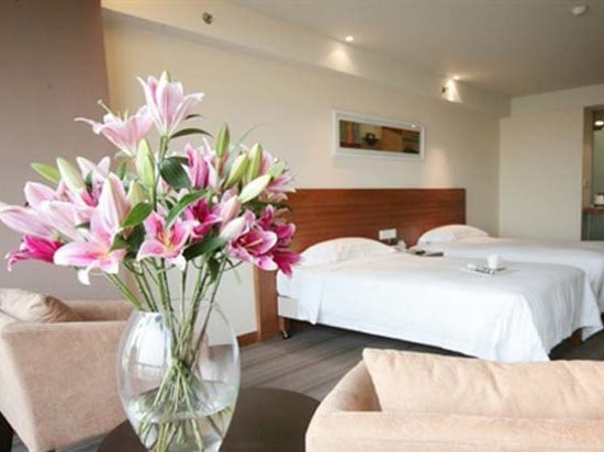 在佛山魁奇路地铁站怎么坐地铁到广州长隆动物