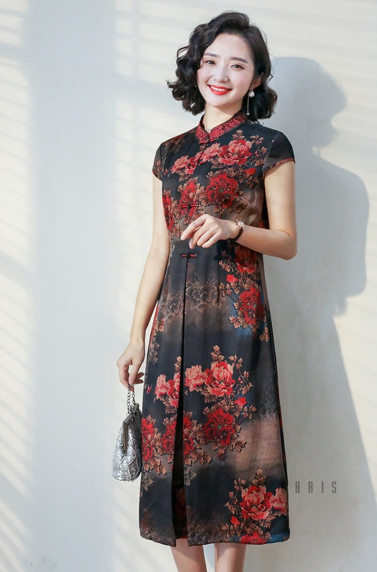 歌珀莱品牌女装真丝绣花旗袍2020夏季新款中老年大码妈妈修身桑蚕丝