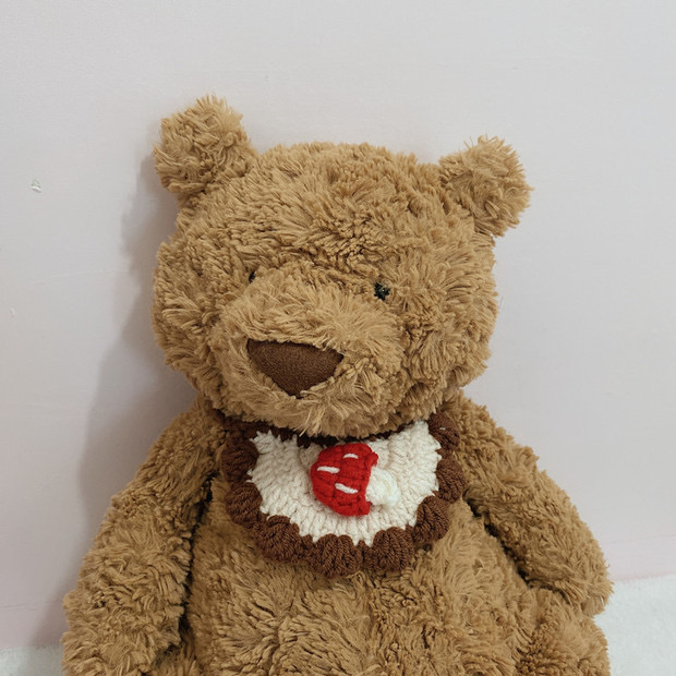 英国jellycat熊巴塞罗那熊衣服胖胖熊泰迪熊bartholomew熊娃衣摆件