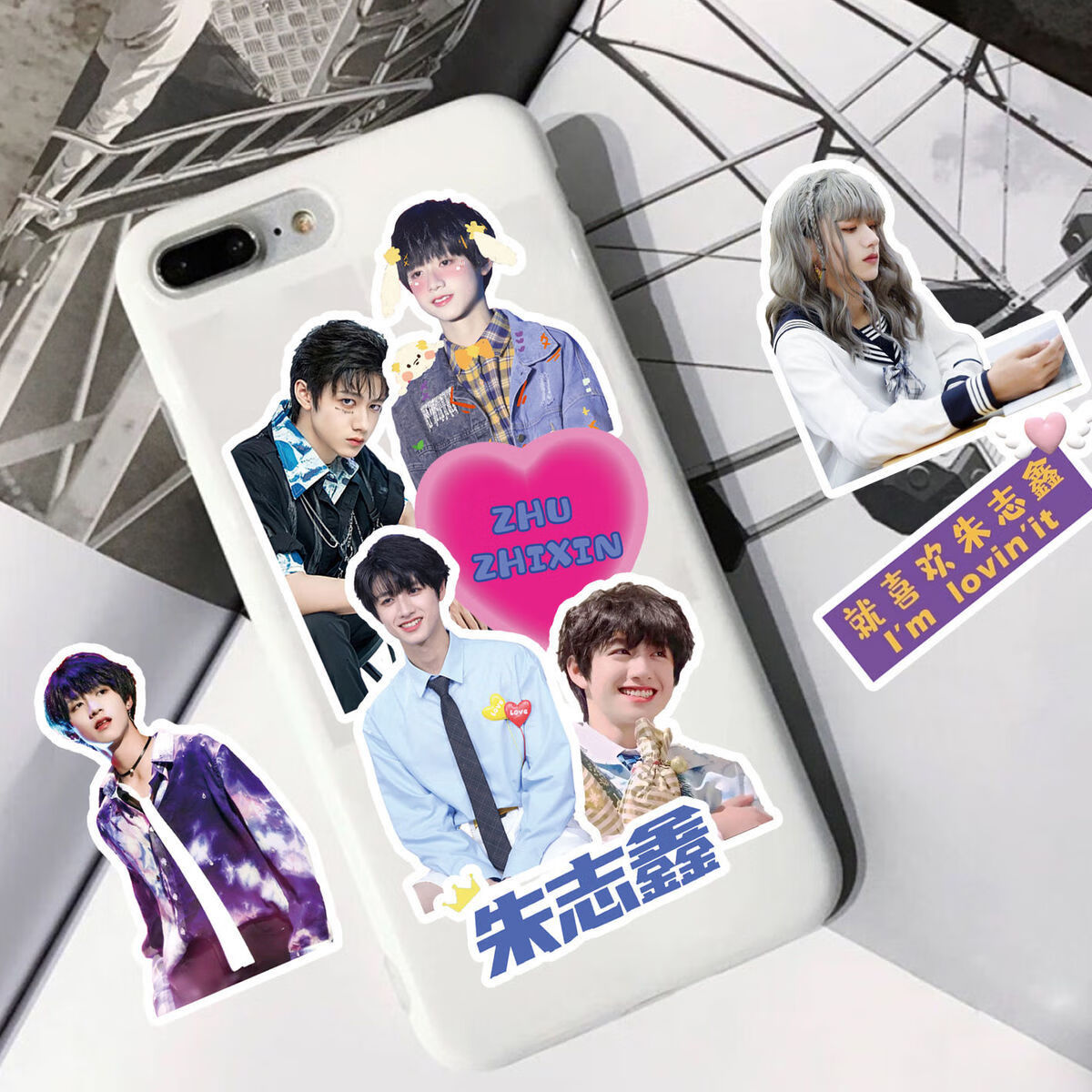 朱志鑫贴纸tf家族三代周边左航苏新皓邓佳鑫张极表情小卡贴画苏新皓67