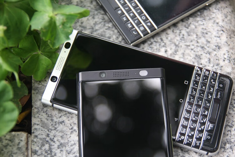 blackberry黑莓key2国行电信双卡双待通4g安卓官方旗舰手机黑色原封