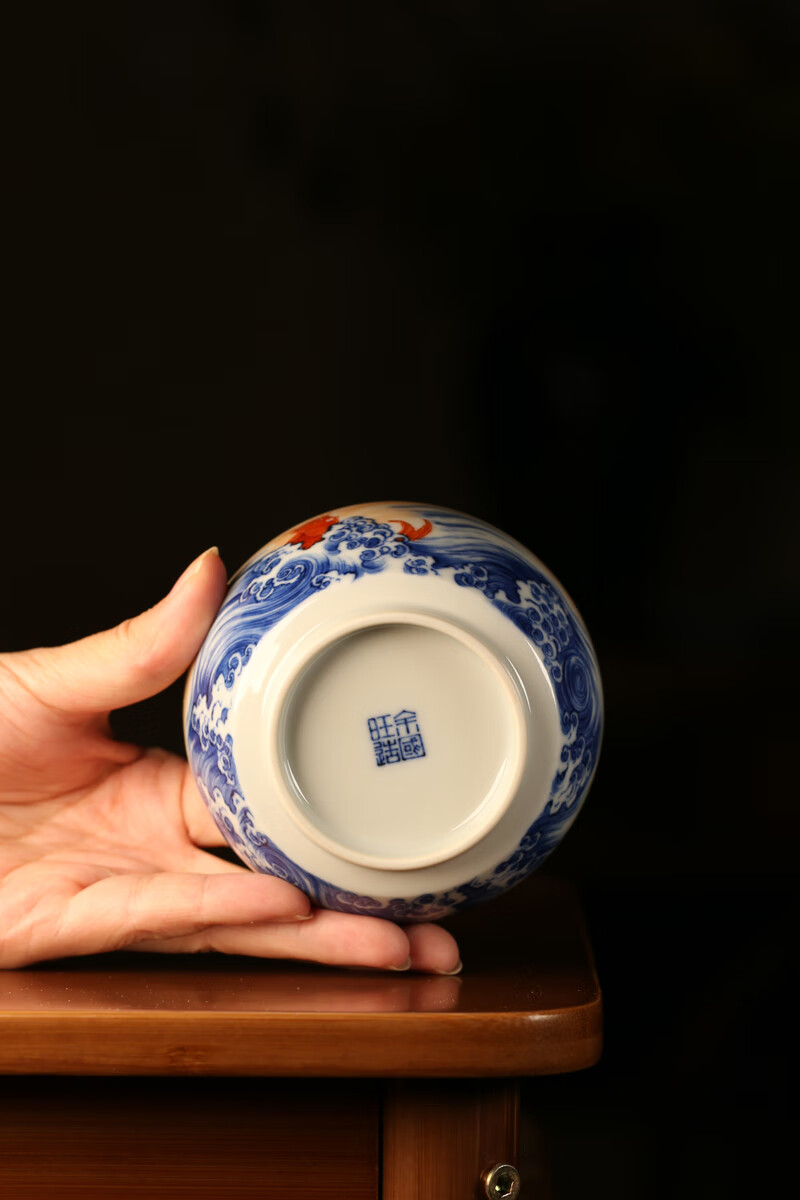 近园余寅窑青花矾红海水鱼杯功夫茶杯主人杯景德镇陶瓷茶具170ml