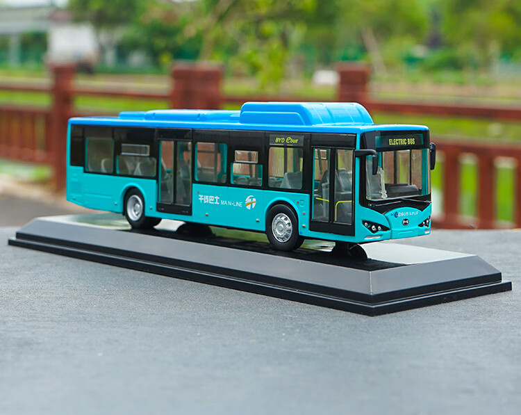 164比亚迪k9公交车k8纯电动客车比亚迪广汽广州巴士模型白色原厂