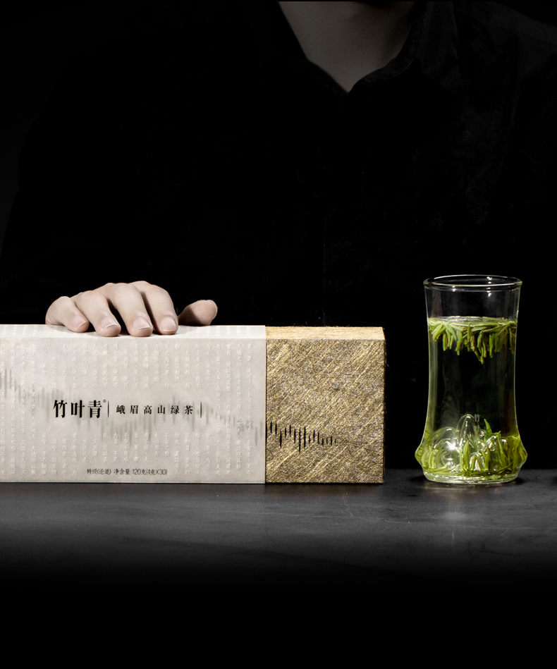 竹叶青茶叶峨眉高山绿茶明前茶芽论道时尚礼盒120g顺丰